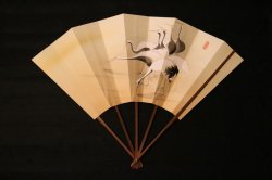 画像1: 手描き 立鶴図　（ごま竹扇子立・桐箱入）