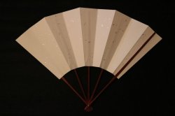 画像2: 手描き　水仙図　（ごま竹扇子立・桐箱入）