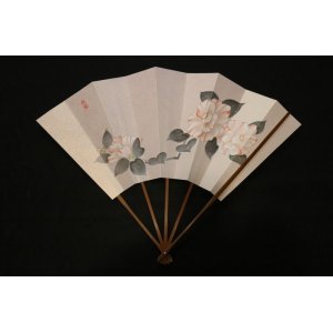 画像: 絞り椿図　（ごま竹扇子立・桐箱入））